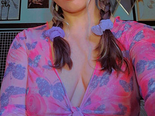 LizzieBlack