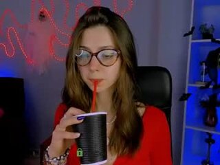 Fetish Girl kitniss_dreamy kitniss_dreamy