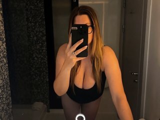 Fetish Girl TittieTia19 TittieTia19